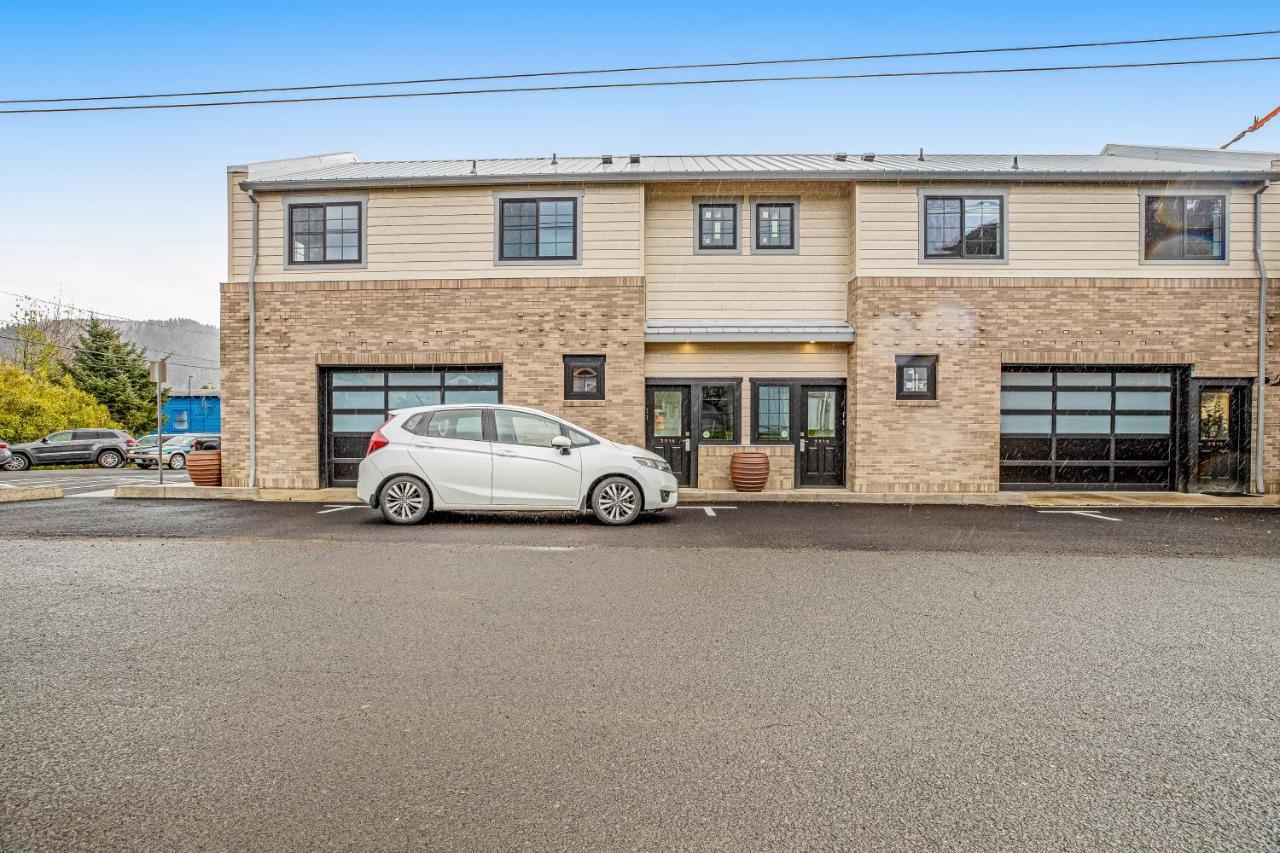 Dungeness Suite Garibaldi Exterior photo